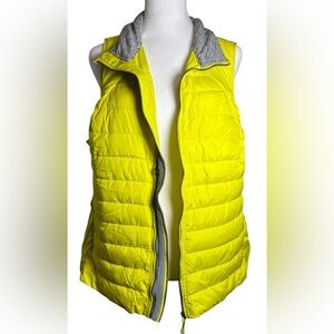 TANGERINE NWT Women's 2XL Yellow Active Quilted Puffer Vest 2 position zipper